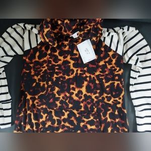 NWT Lularoe Amber- Medium